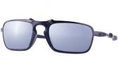 Солнцезащитные очки Oakley Badman 6020 01