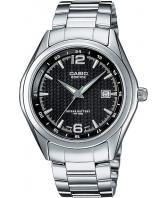 Мужские японские наручные часы Casio Edifice EF-121D-1A