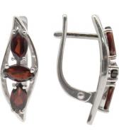 Серебряный серьги Ювелирные Традиции S620-1513Gr с гранатами