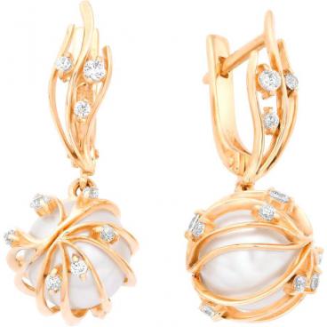 Золотые серьги De Fleur 32402A1 с жемчугом, фианитами 1 Золотые серьги De Fleur 32402A1 с жемчугом, фианитами 1